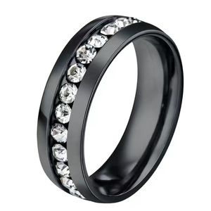 Black Stainless Steel Crystal Band Ring – Minimalist Rhinestone Inlay Ring